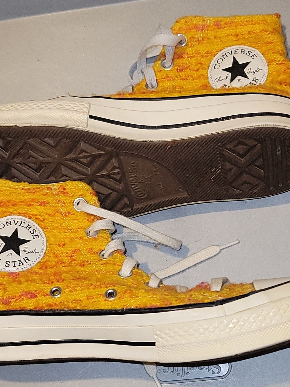 Converse Chuck Taylor High Top Sneakers Warm At Heart Gold Dart Mens 6 Womens 8